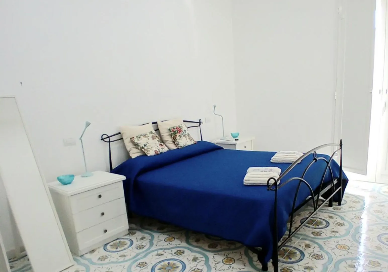 Salotto Vergini Centro Storico Apartment Naples