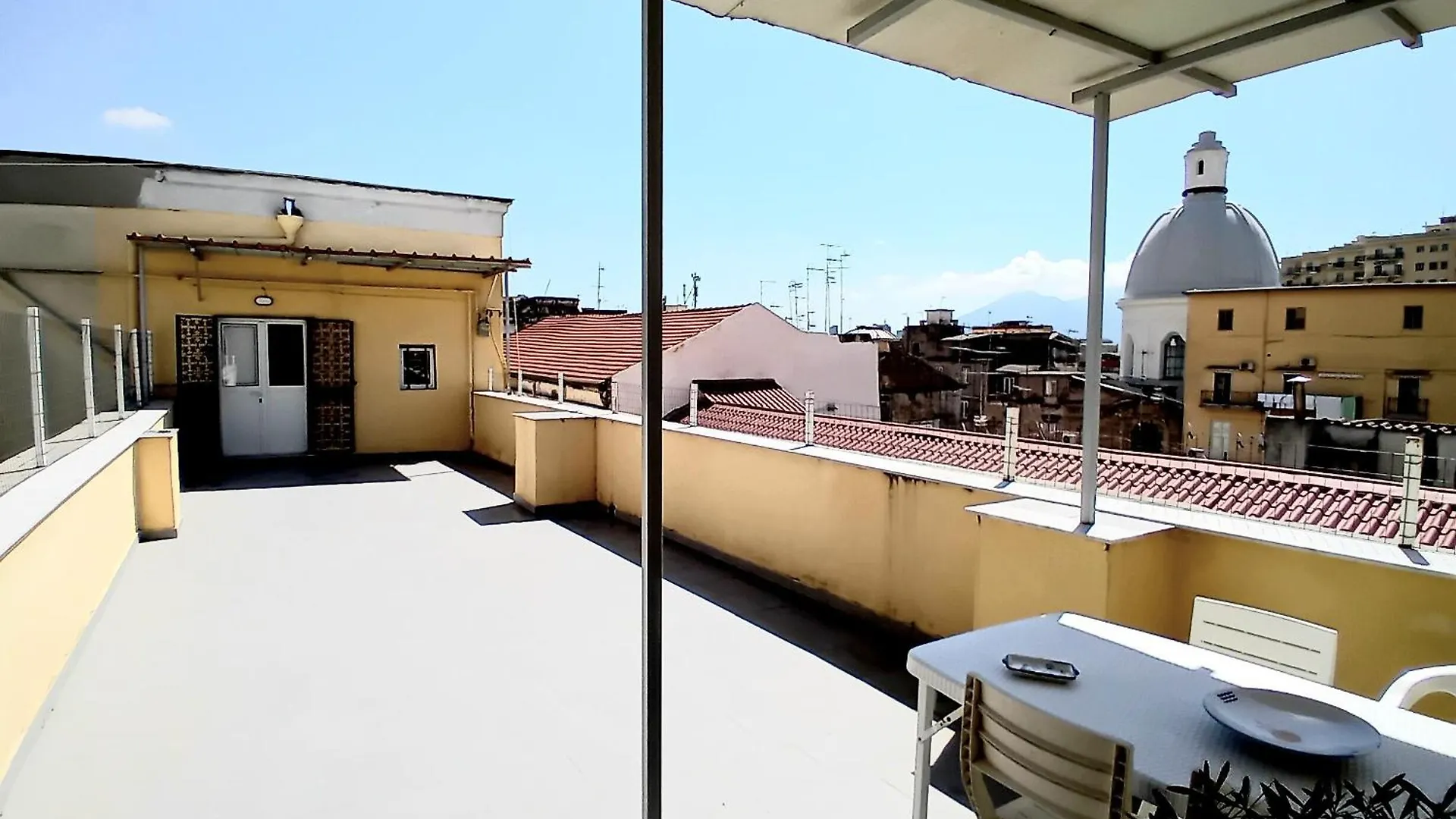 Salotto Vergini Centro Storico Apartment Naples