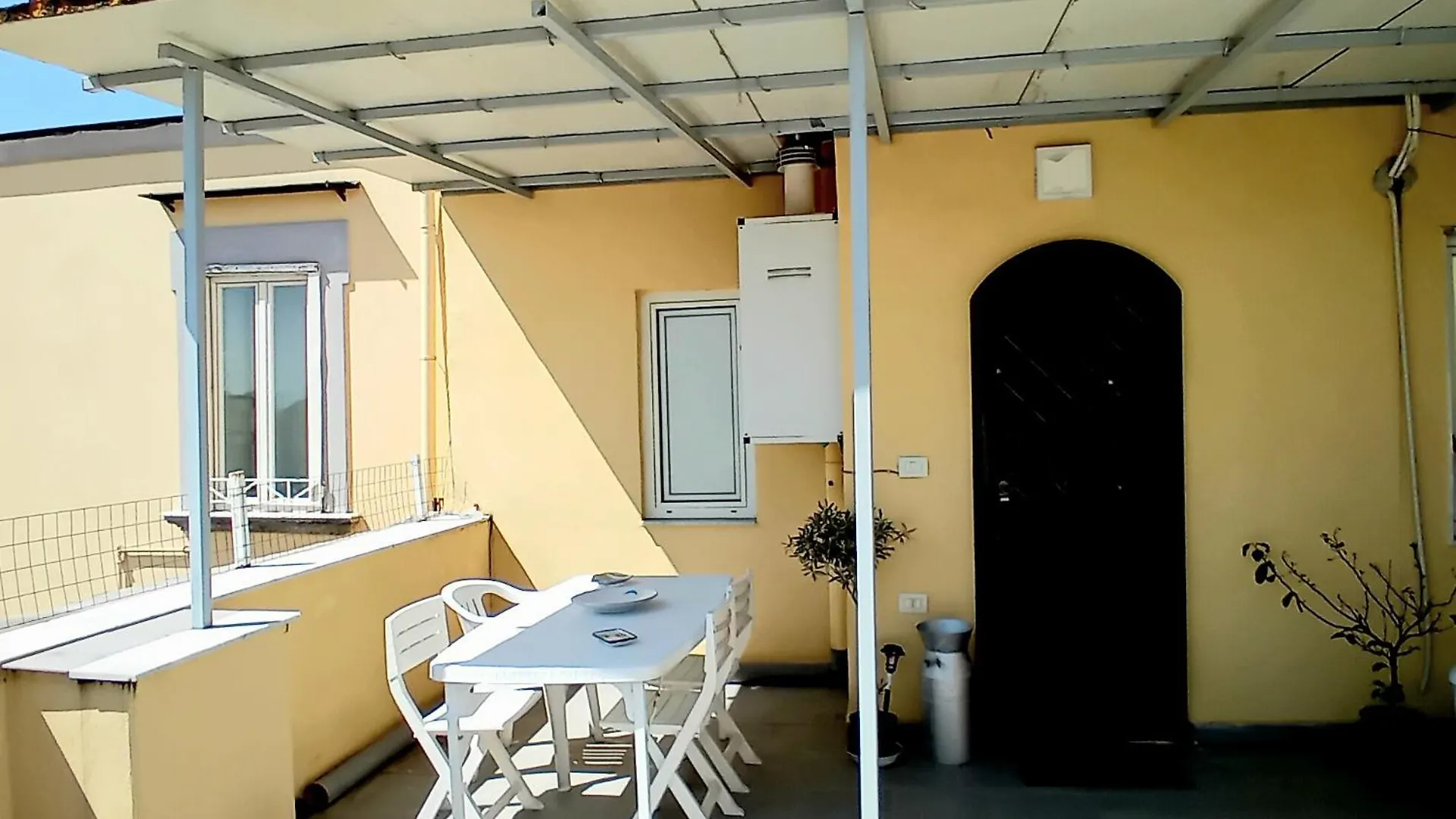 Salotto Vergini Centro Storico Apartment Naples